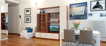 Spacious open space in the pedestrian area with a separate kitchen