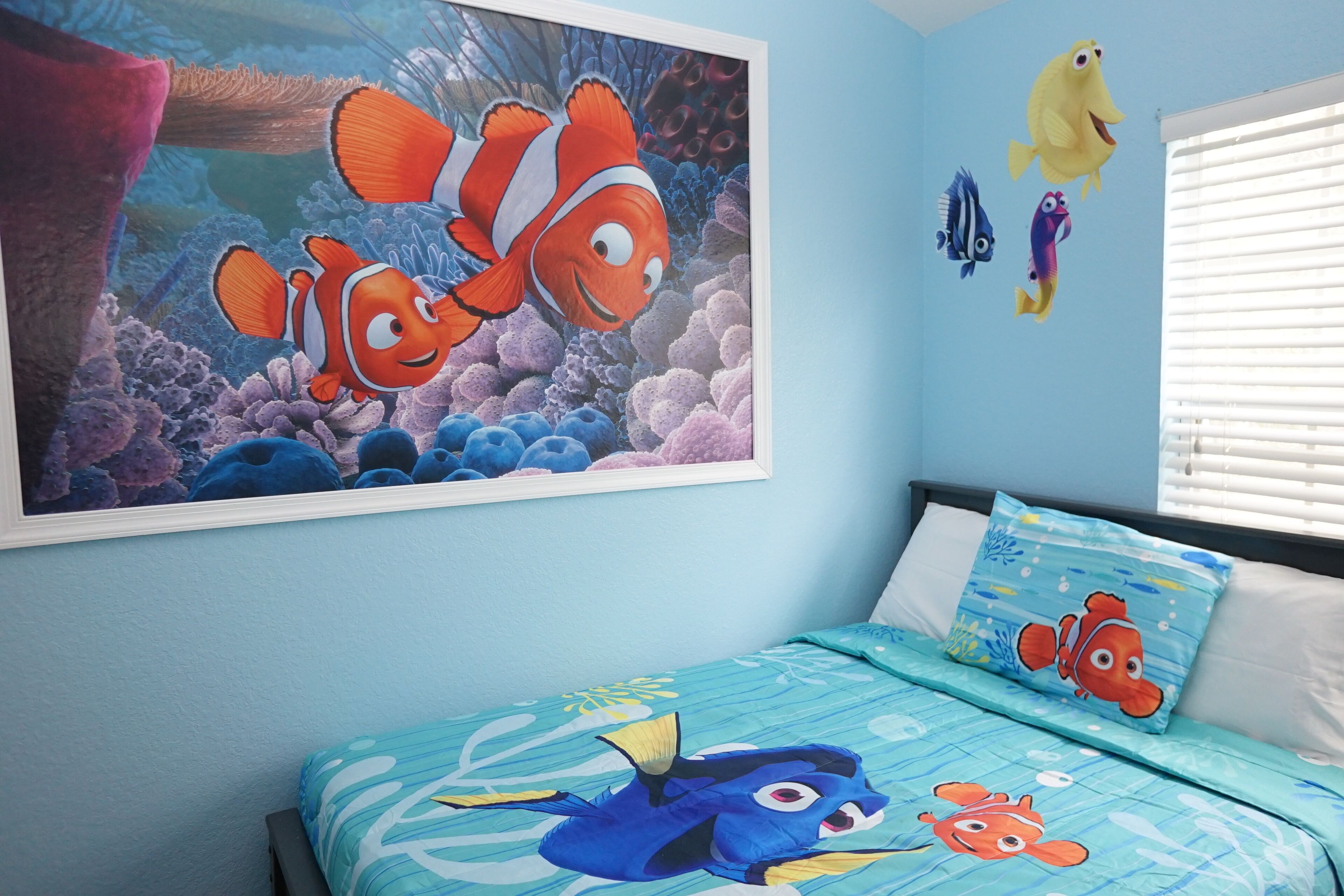Entire Unit Painted, NEW Nemo Themed Room, SOUTH Facing Private Pool! VALUE!