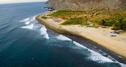 Pescadero Palace 3BR Guest House w/ Pool, Jacuzzi, and in front of Surf!