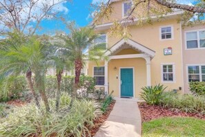 Exterior - Cozy First Floor Resort Villa Near Disney World! (Kissimmee)