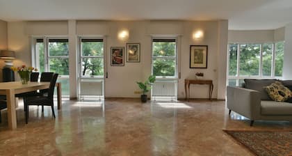 Spacious and elegant apartment - 3 bedrooms 2 bathrooms, Padova center