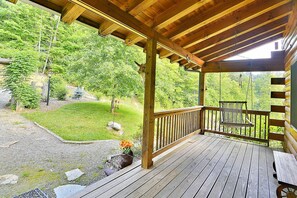 Terrace/patio - “Wake Up to Bison Views – Cozy Log Cabin on a 65-Acre Private Ranch.” (Clyde)