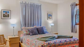 3 chambres, bureau, Wi-Fi gratuit, draps fournis