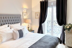 1 chambre, fer et planche à repasser, lit parapluie, Wi-Fi gratuit