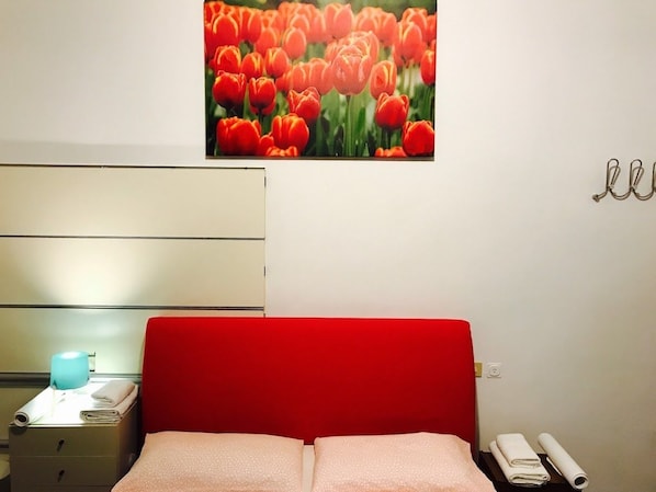 Standard Double Room, Shared Bathroom | Iron/ironing board, free WiFi