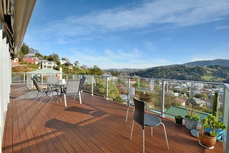 Panoramic Villa, 4 Bedrooms, Valley View, Slope side | Balcony