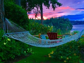 Property grounds - Magical Puget Sound Beachfront Cottage --Panoramic View +Kayaks, Hiking, Birds! (Olympia)