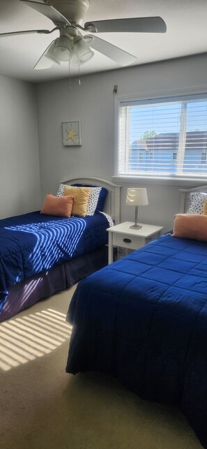 2 bedrooms, iron/ironing board, free WiFi, bed sheets