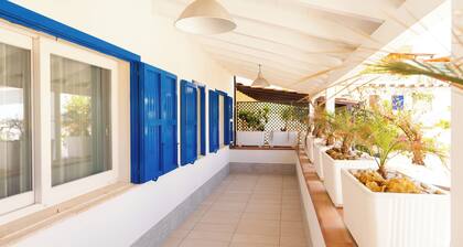 Alcamo Marina: typische Wohnung 150 m vom Meer (Neubau
