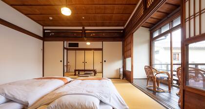 Inase Otsu Machiya Bed & Breakfast