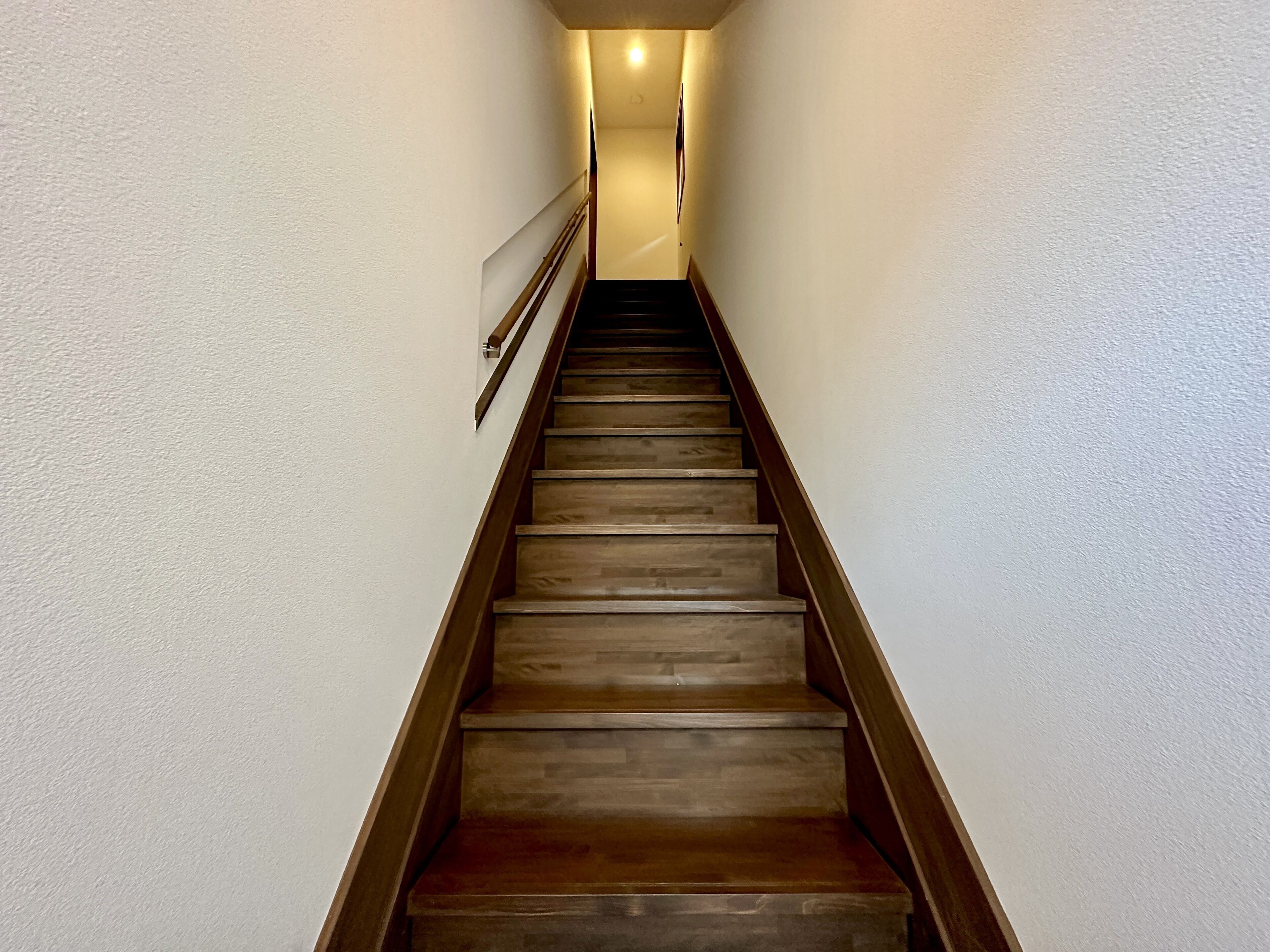 superior triple room upper floor with stairs, no smoking | 1 bedroom, in-room safe, free wifi, bed sheets