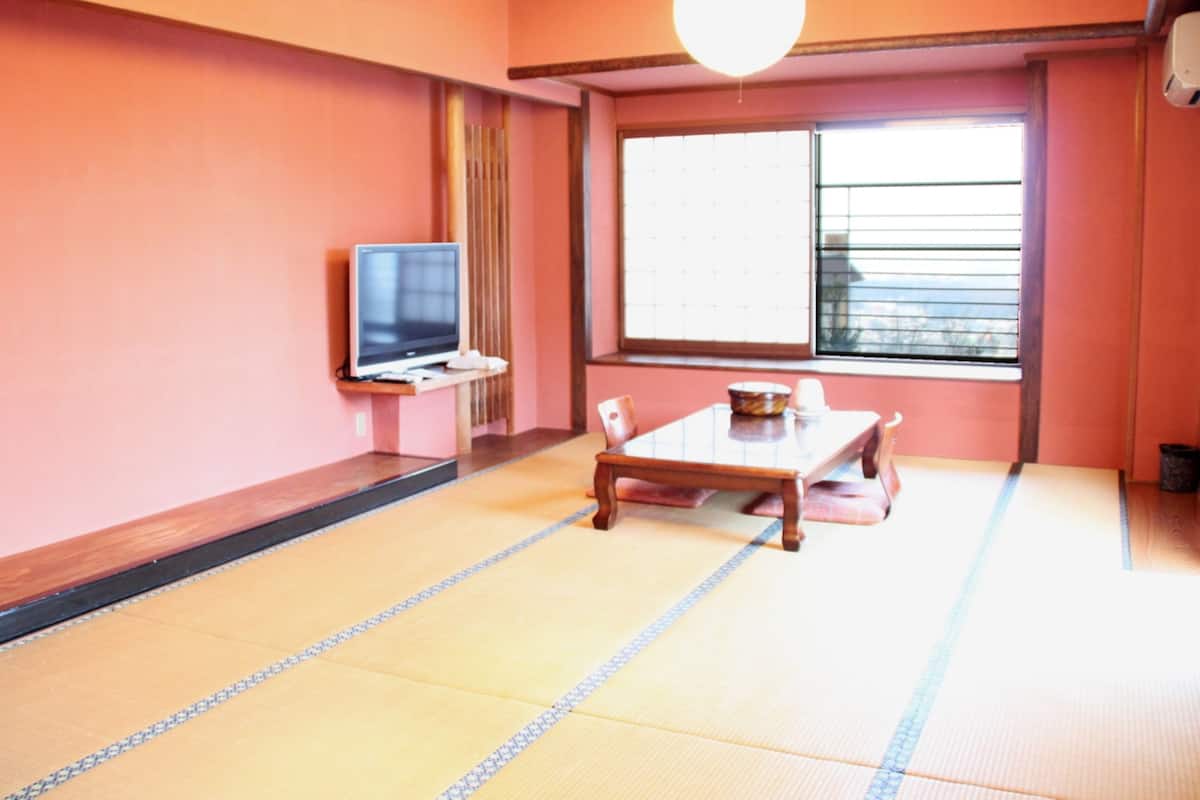Tradisjonelt rom, byutsikt, hjørnerom (Superior Japanese Style) | Wi-fi (inkludert) og sengetøy