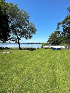 Property grounds - Wonderful Portland Waterfront Home (Portland)