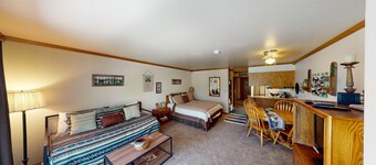 Brian Head, Condo, Pool-Jacuzzi, Ski-in/Out, Fitness Center, Elevator, Garage