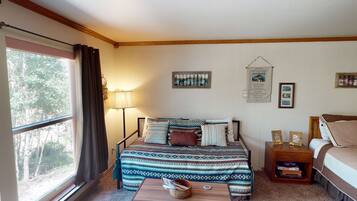 1 dormitorio, cuna de viaje, wifi gratis y ropa de cama