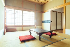 Quarto tradicional (Japanese, Standard, 8 Tatami Mats) | Wi-Fi de cortesia, roupa de cama