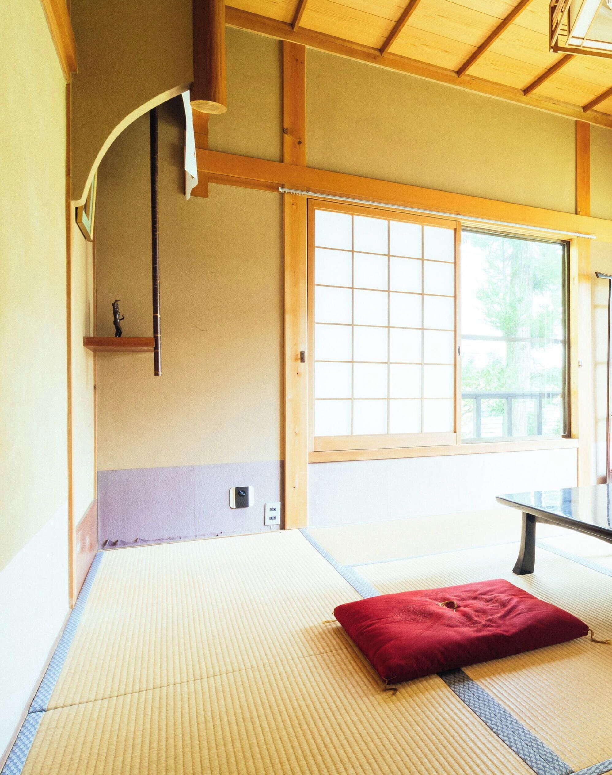Japanese Style Standard Room (Shared Bathroom) | Free WiFi, bed sheets