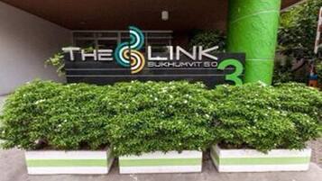 Entrada al alojamiento