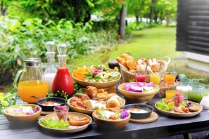 매일 풀 브렉퍼스트 아침 식사 유료