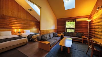 Suite, 2 habitaciones, para no fumadores, sauna | Caja de seguridad en la habitación, escritorio y wifi gratis
