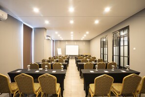 Meeting facility - Maple Hotel Jakarta (Jakarta)
