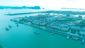 Unclassified image, 2 of 35, button - Golden Gem Tuan Chau Hotel (Ha Long)