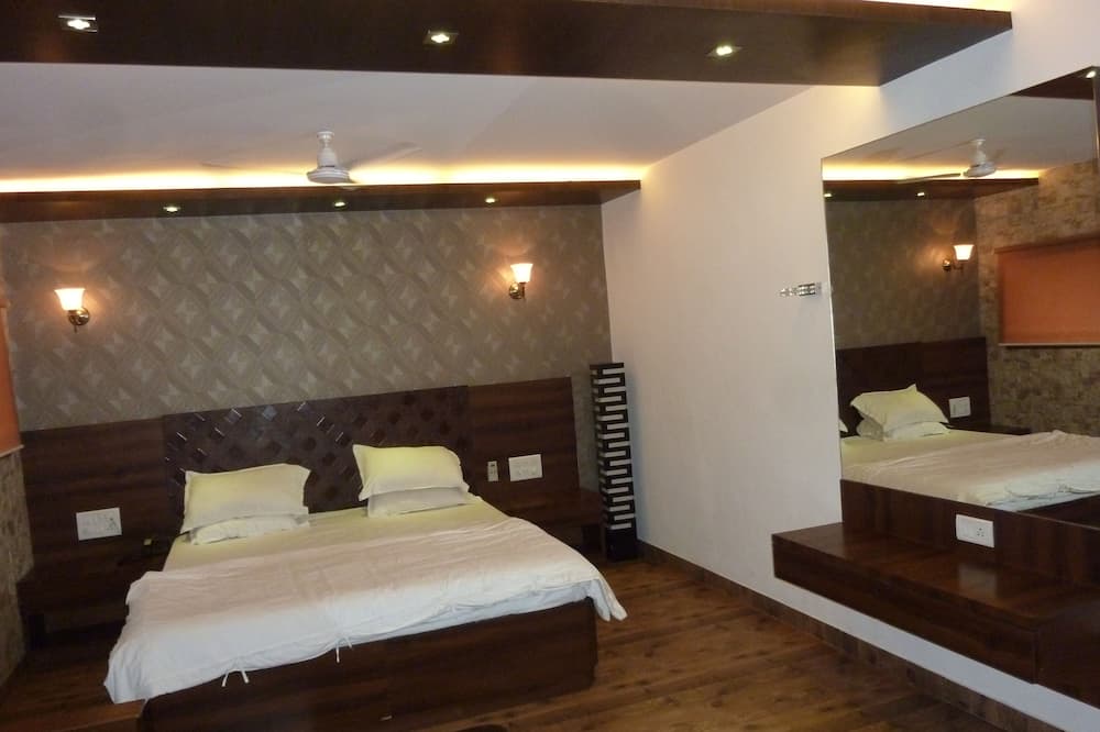 Hotel Regal Palace