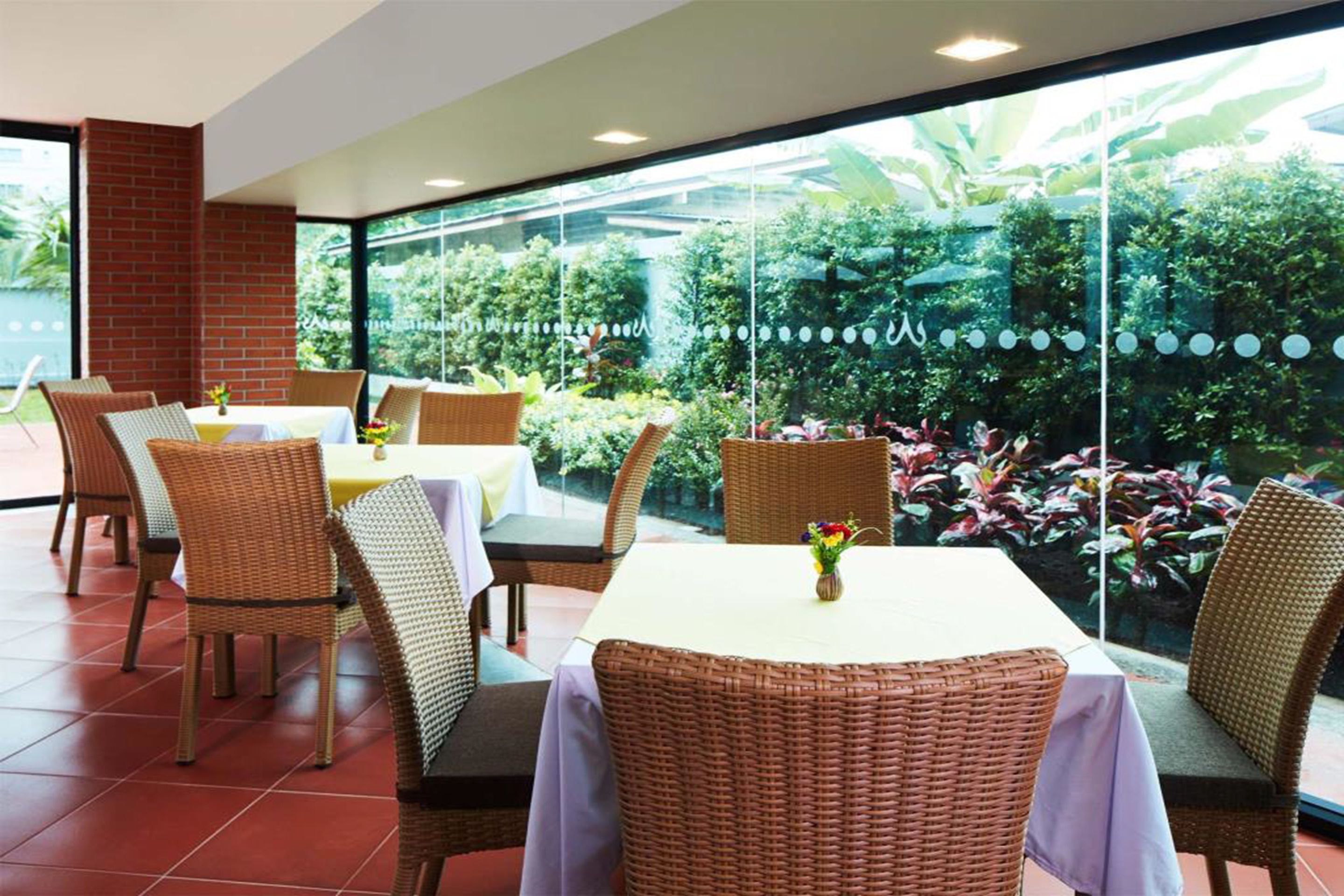 daily buffet breakfast (thb 120 per person)