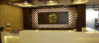 Hotel Orient Palace