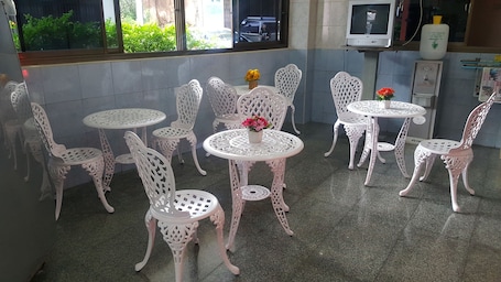 Sala de estar en el lobby