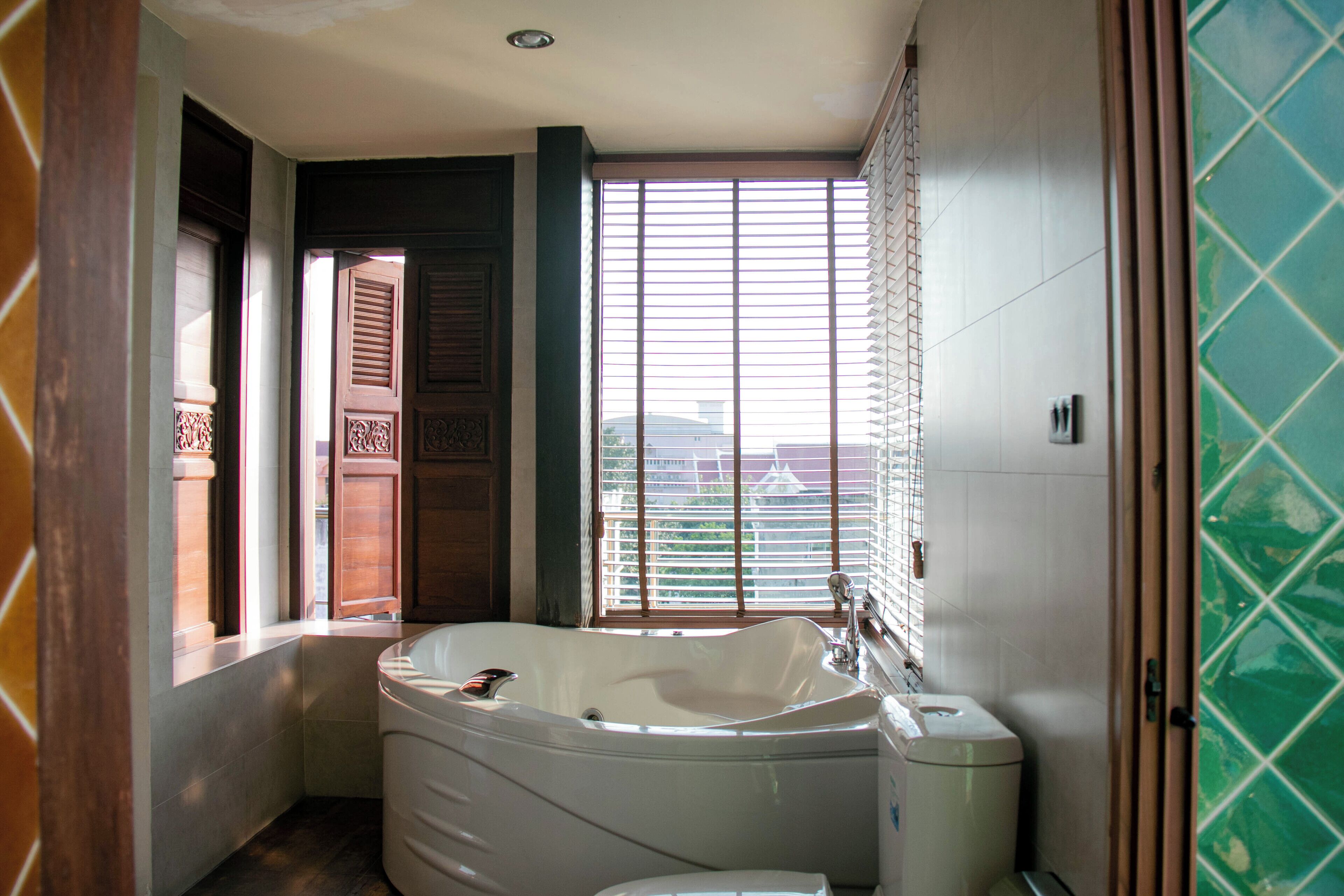 lamphu tree suite (main building) | jetted bathtub