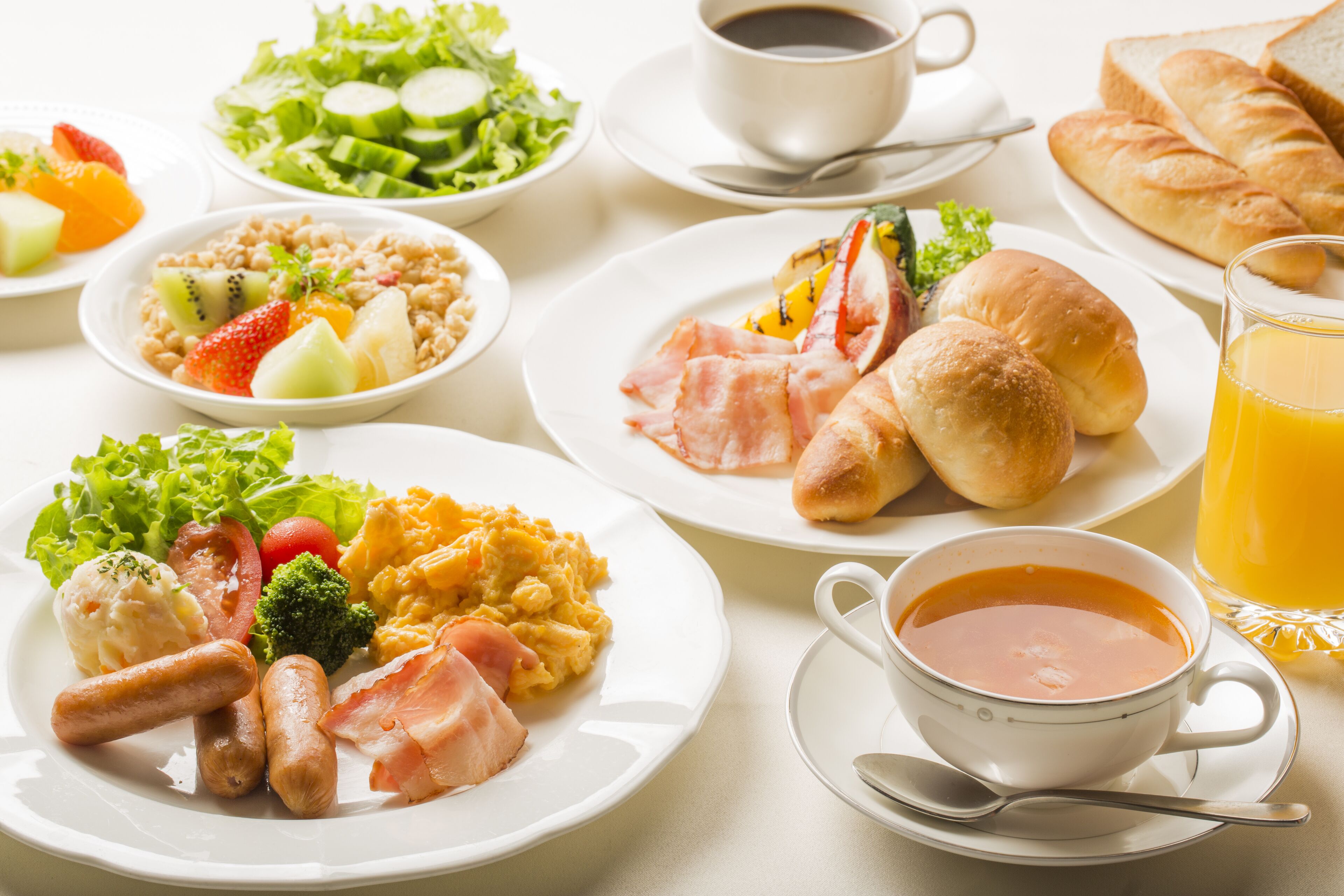 Daily buffet breakfast for a fee
