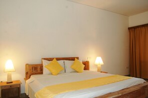 Deluxe Room | Desk, soundproofing, free WiFi, wheelchair access - Pondok Alit Resort (Seminyak)