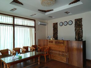 Lobby sitting area - Kyaw Myanmar Hotel (Ngapali)
