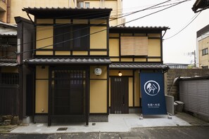 住宿正面
