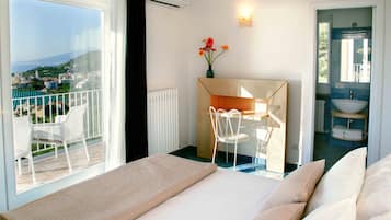 Doppia Superior, 1 camera da letto, balcone, fronte mare | Una scrivania, insonorizzazione, culle/letti per bambini (a pagamento)