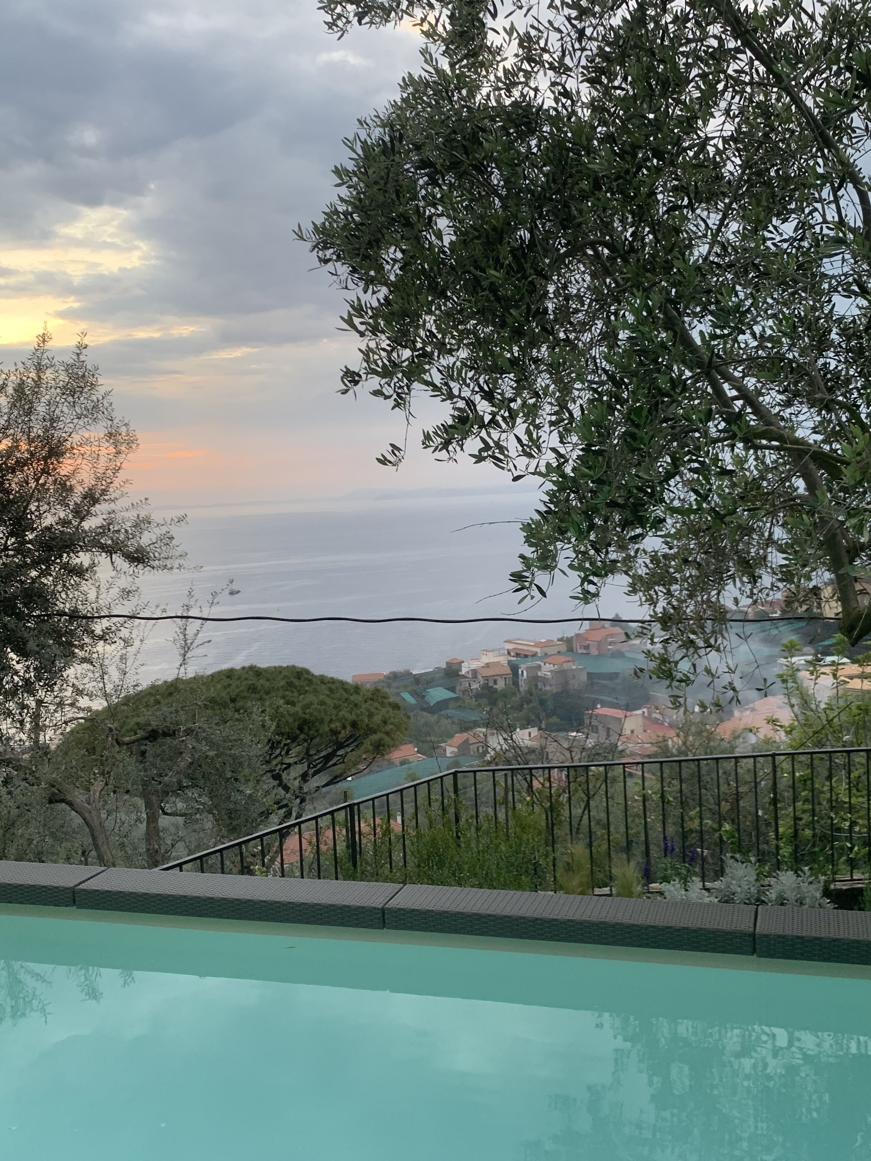 Piscina externa sazonal