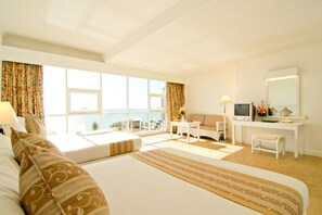 Grand Deluxe Seaview | Coffre-fort, système d’insonorisation, lit d’appoint (supplément)