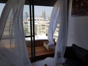 Luxury Apartment, 2 Bedrooms | View from room - Luxury Apartment in Tel Aviv (Tel Aviv)
