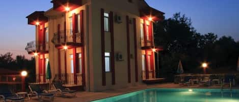 Front of property - evening/night