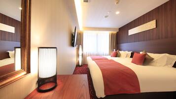 Down comforters, desk, iron/ironing board, free WiFi