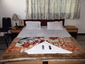 Deluxe Room | Free rollaway beds - Hotel Haveli (Pune)