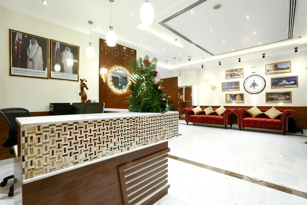 Reception - La Villa Suites Hotel (Doha)