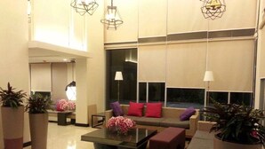 Ảnh chưa phân loại, 2 trong số 31 ảnh, nút