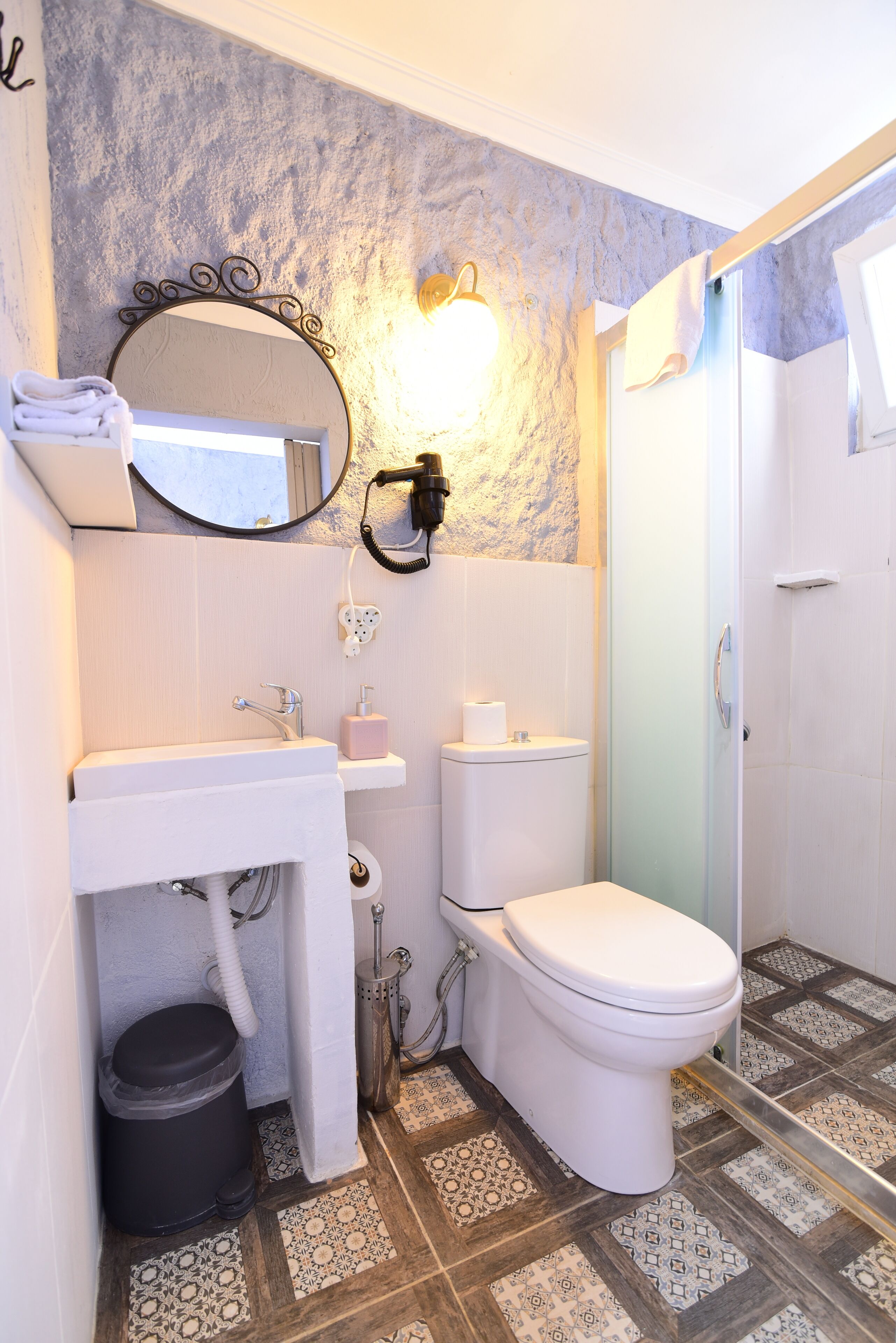 romantic roof top | bathroom | shower, free toiletries, hair dryer, slippers