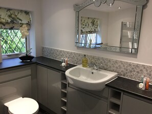 Cottage, 1 Bedroom | Bathroom - Little Pudners (Bude)