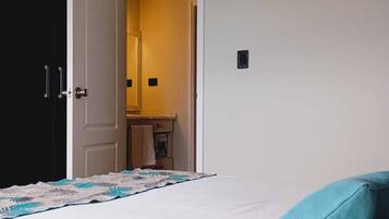 1 habitación, ropa de cama de alta calidad y minibar