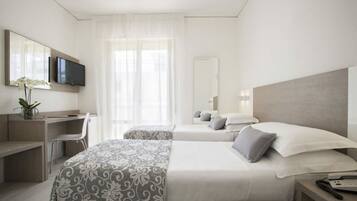 Cofres nos quartos, individualmente decorados