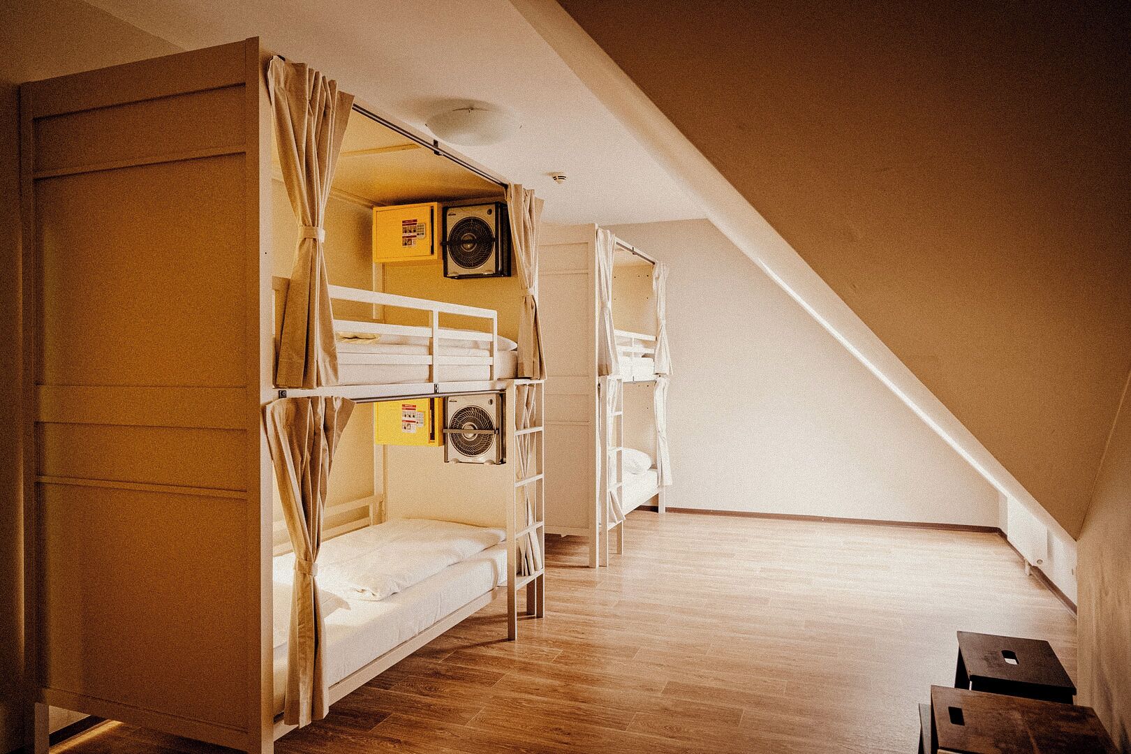 Insonorización, wifi gratis y ropa de cama 