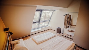 Chambres insonorisées, Wi-Fi gratuit, draps fournis